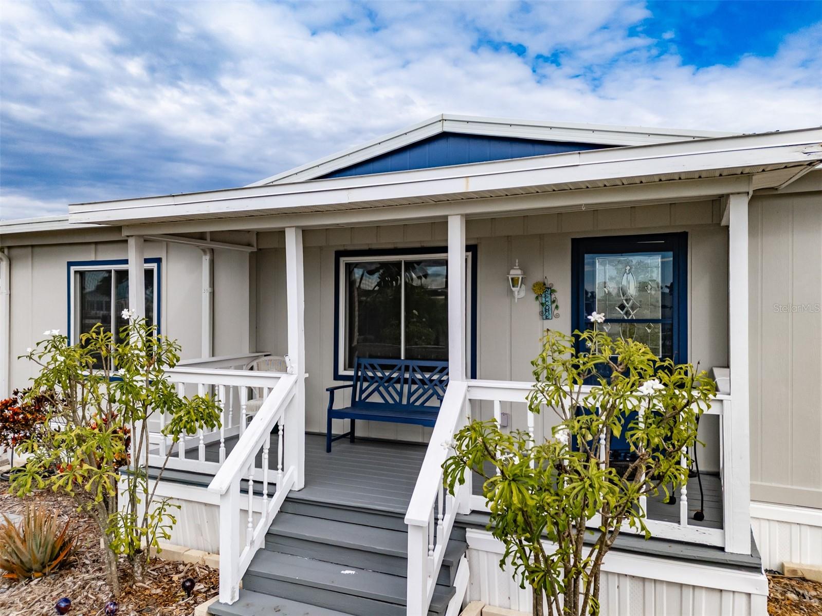 Image 4 of 48 For 143 Saint Annes Cir