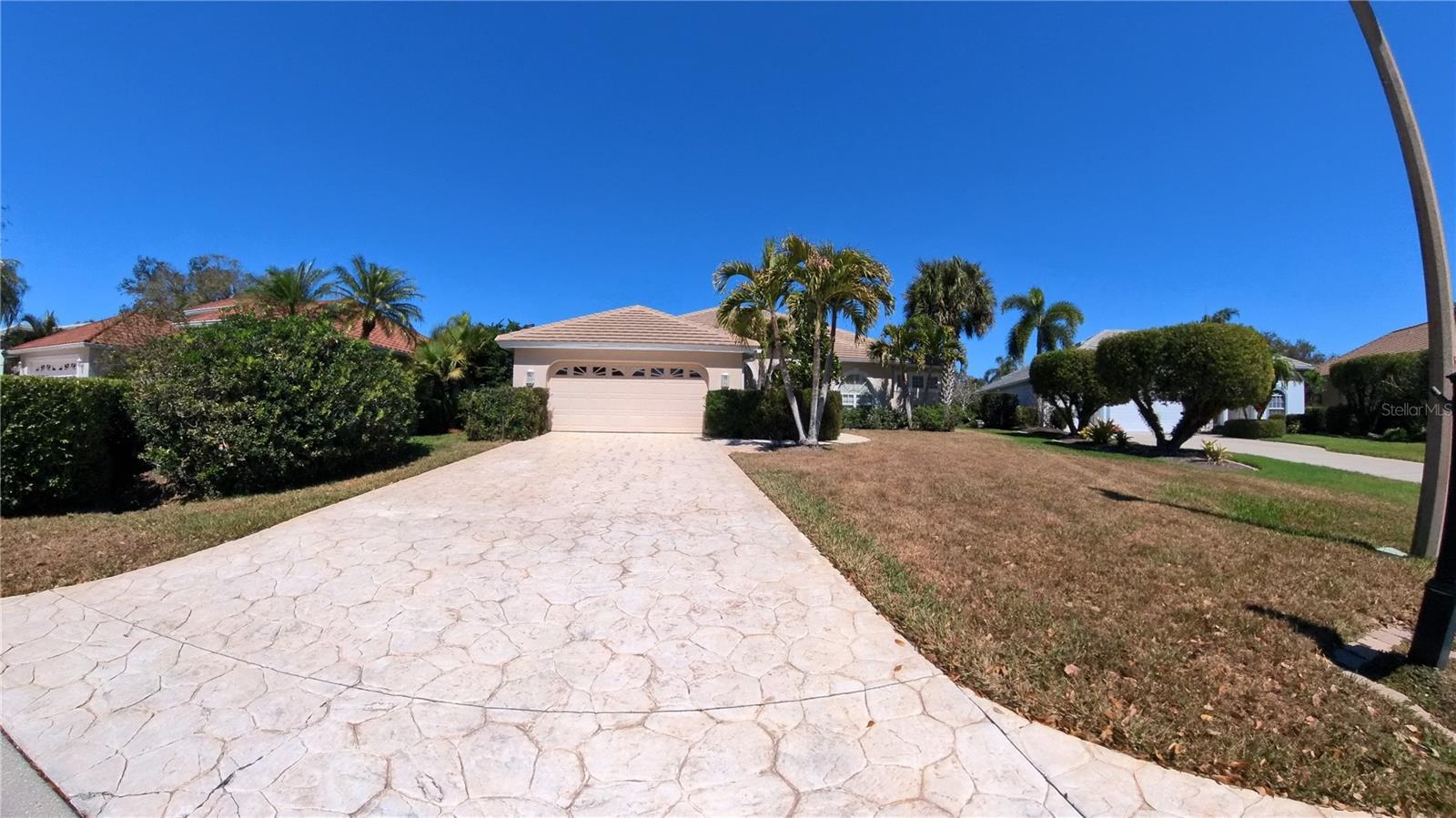 Image 2 of 33 For 11837 Grand Isles Lane