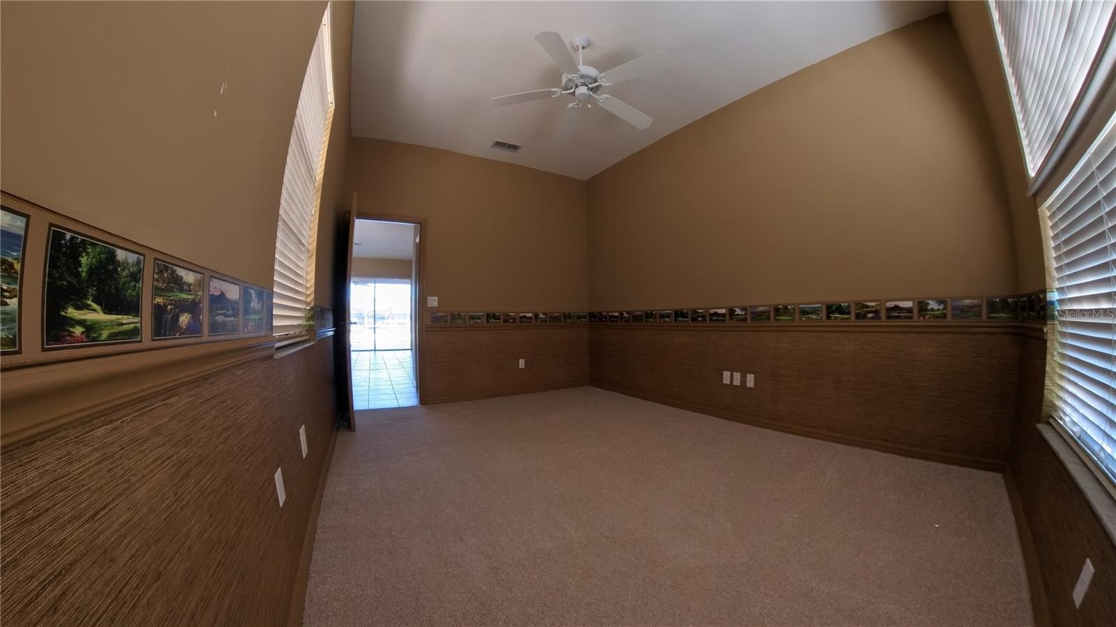 Image 20 of 33 For 11837 Grand Isles Lane