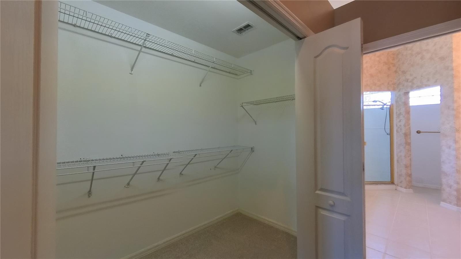 Image 24 of 33 For 11837 Grand Isles Lane