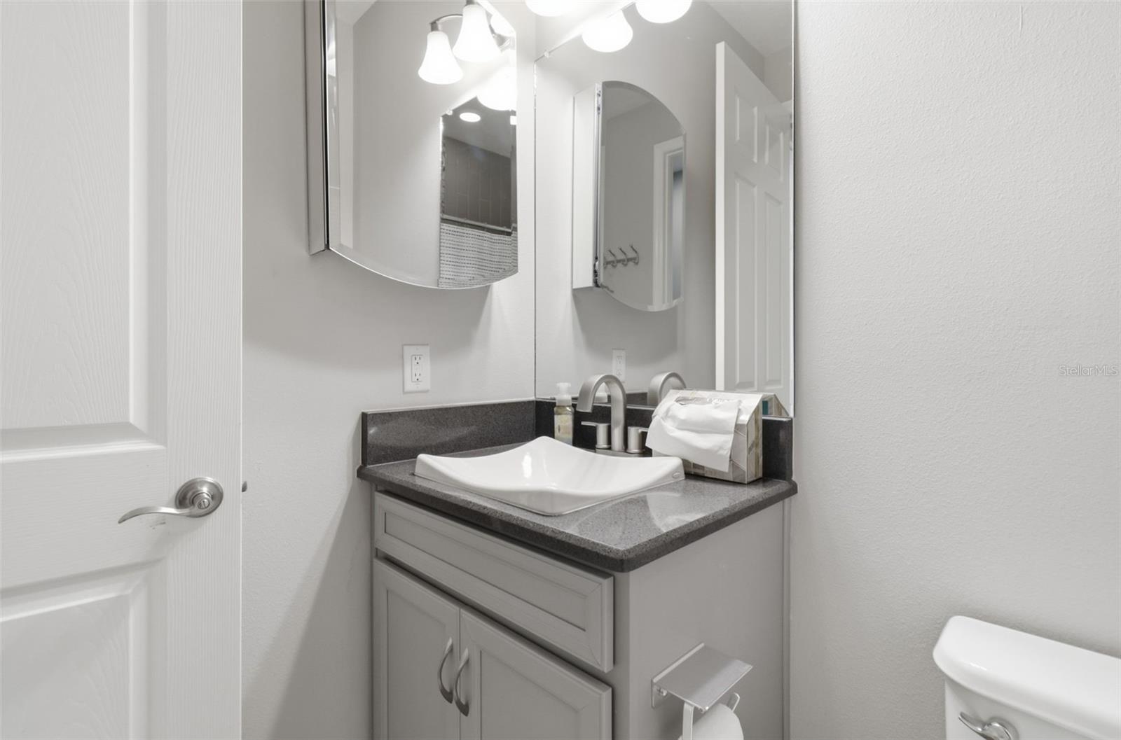 Listing photo id 21 for 4626 Tour Trace