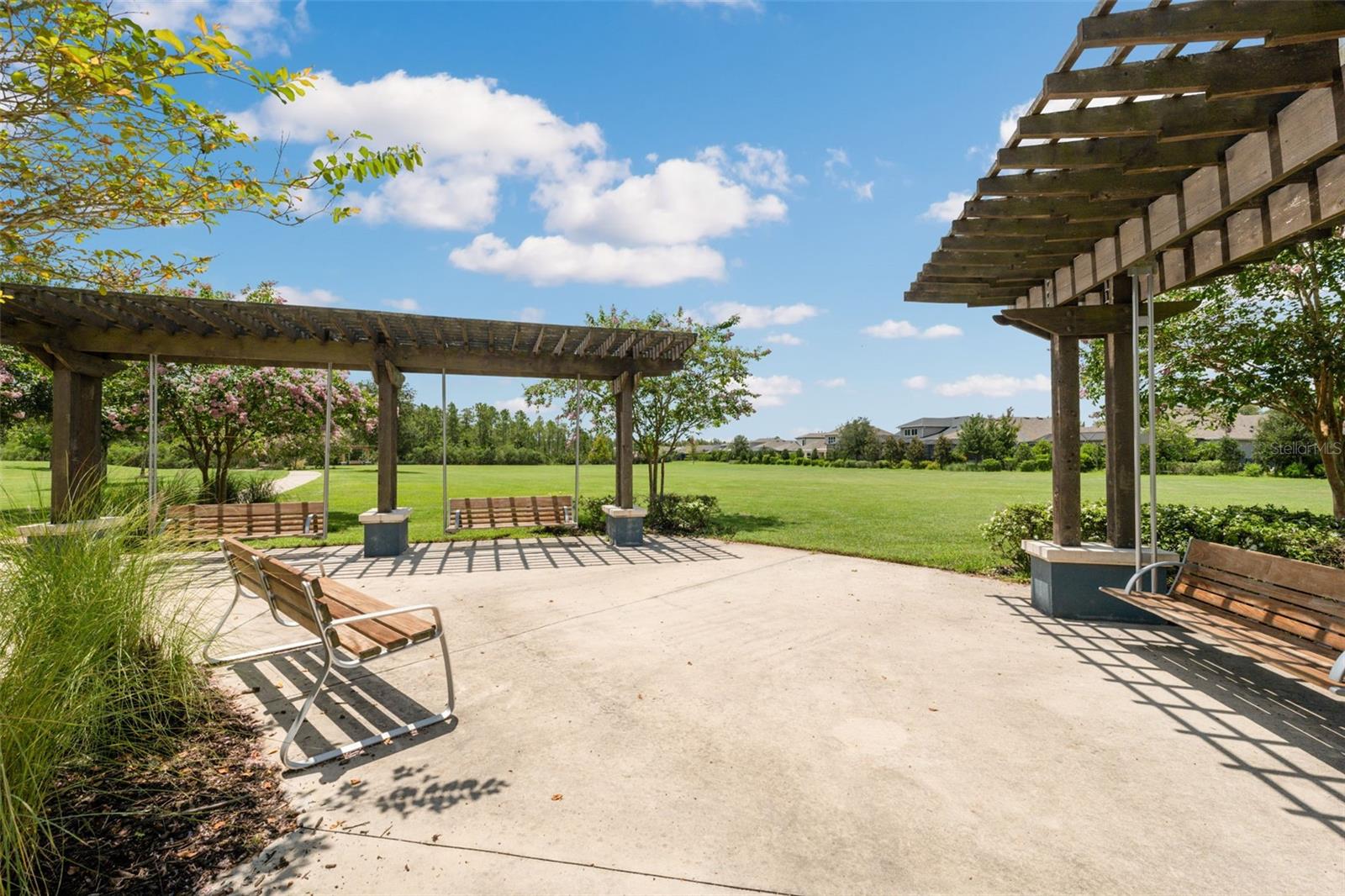 Listing photo id 65 for 4626 Tour Trace