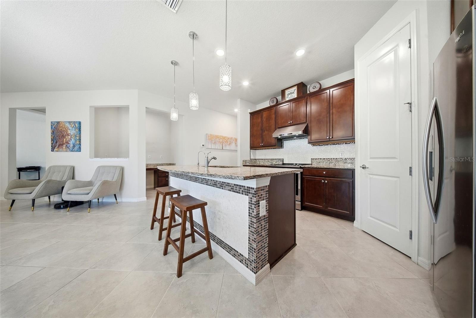 Image 13 of 41 For 18930 Willowmore Cedar Drive