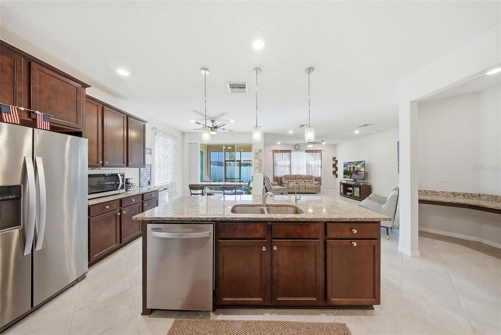 Image 14 of 41 For 18930 Willowmore Cedar Drive