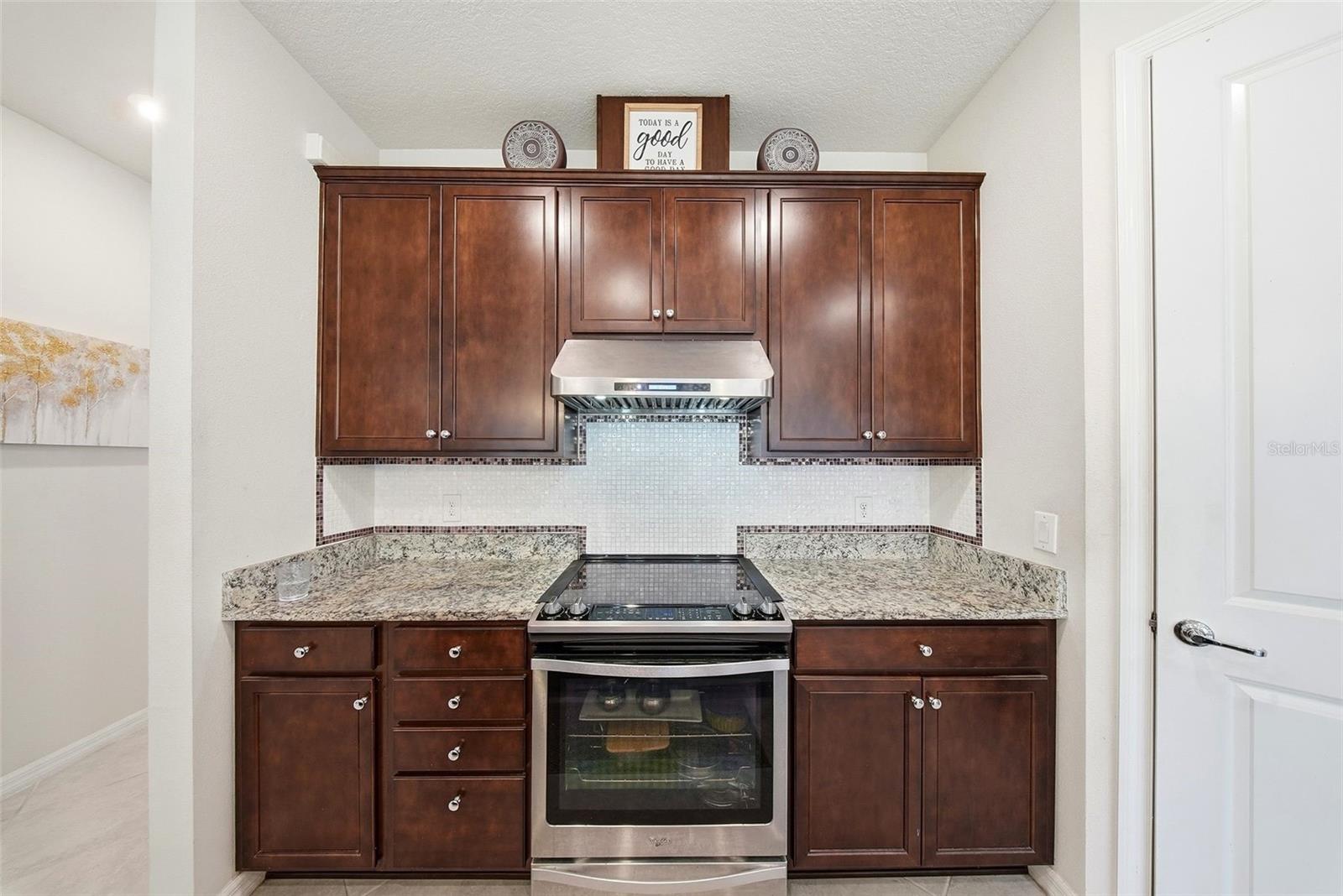 Image 15 of 41 For 18930 Willowmore Cedar Drive