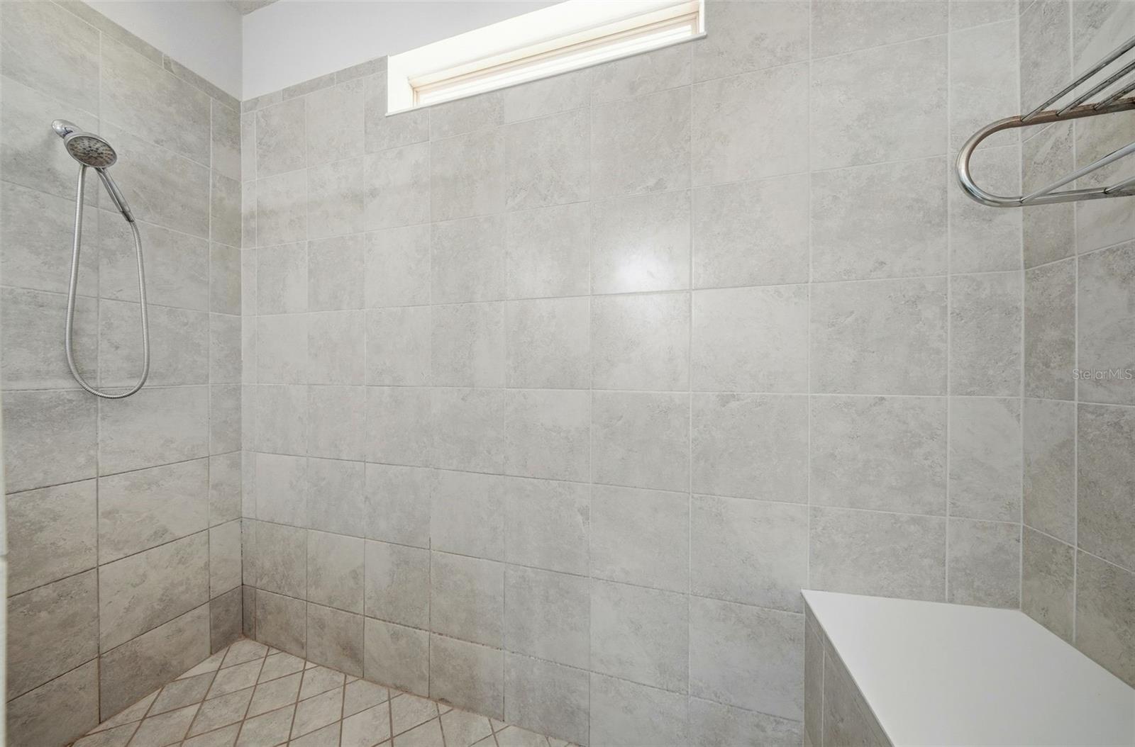 Image 25 of 41 For 18930 Willowmore Cedar Drive