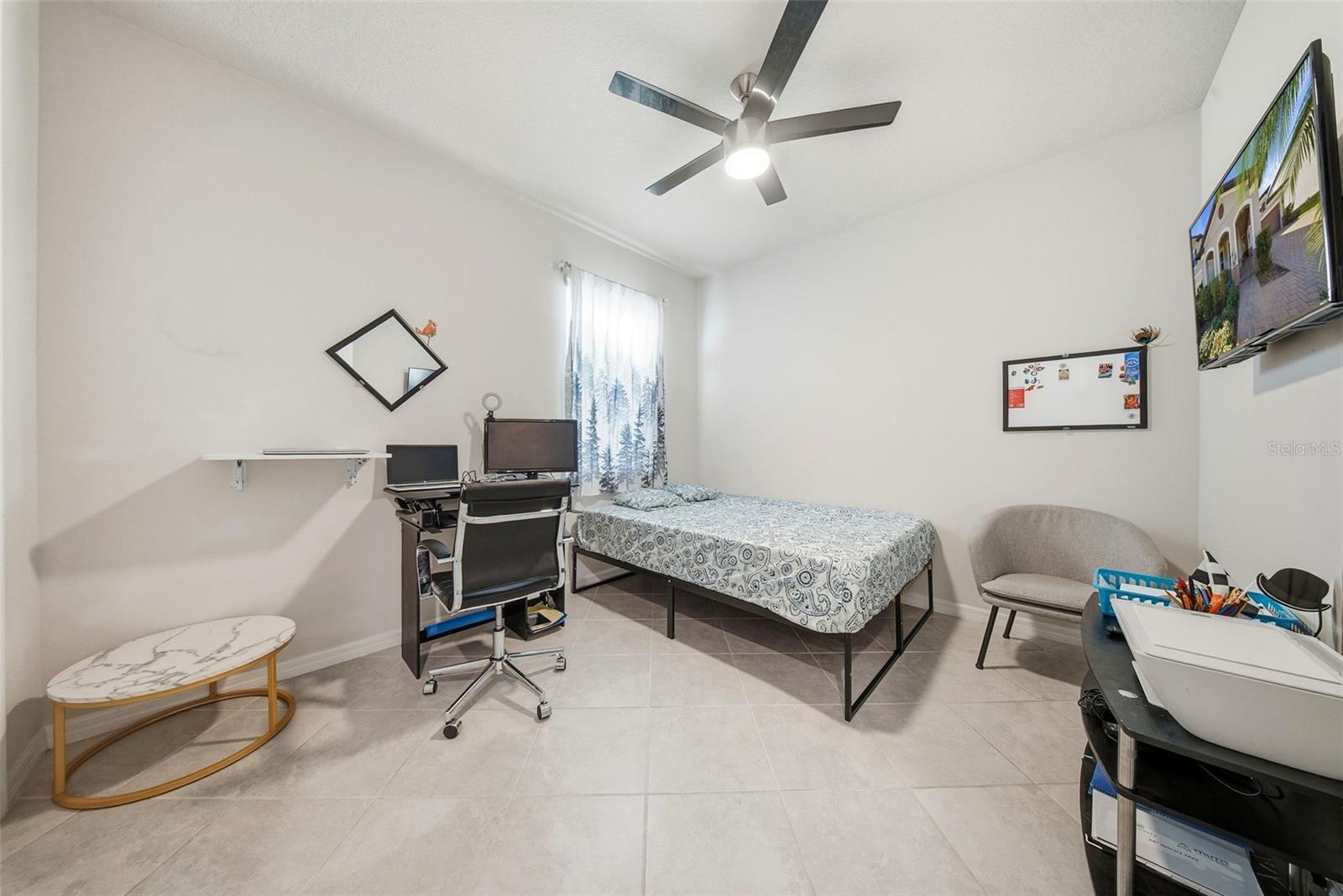 Image 30 of 41 For 18930 Willowmore Cedar Drive