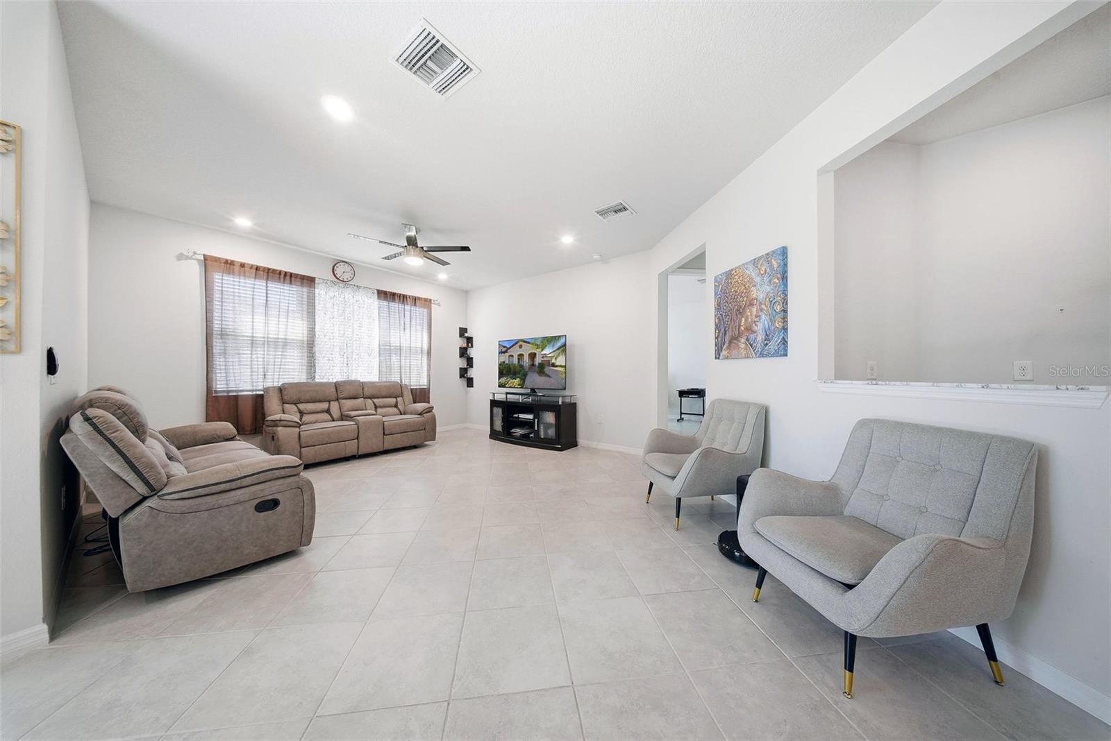 Image 7 of 41 For 18930 Willowmore Cedar Drive