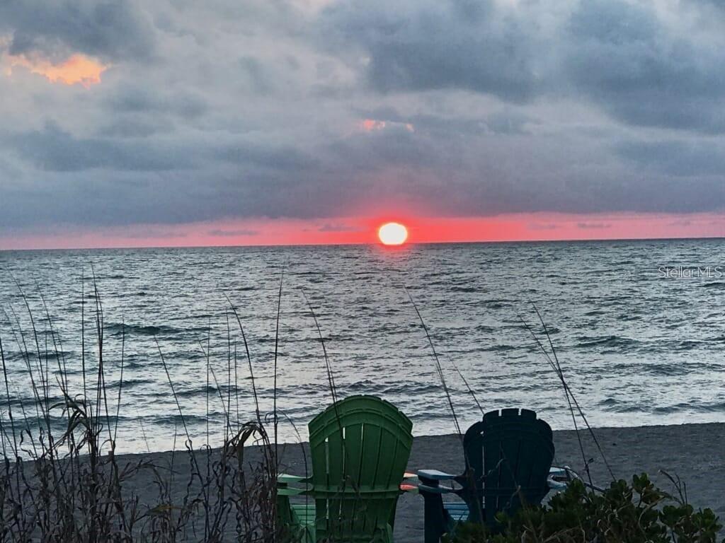 Image 11 of 20 For 9424 Willmington Boulevard