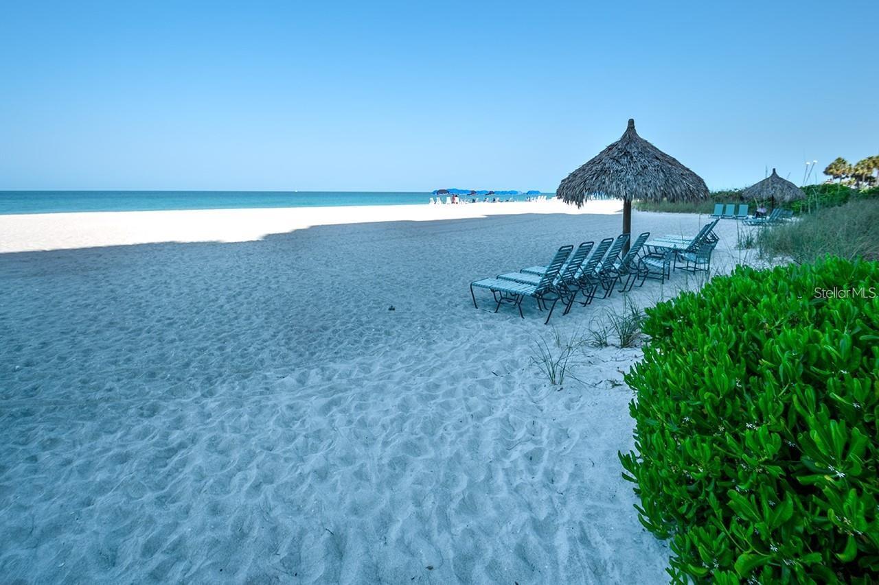 Image 8 of 20 For 9424 Willmington Boulevard