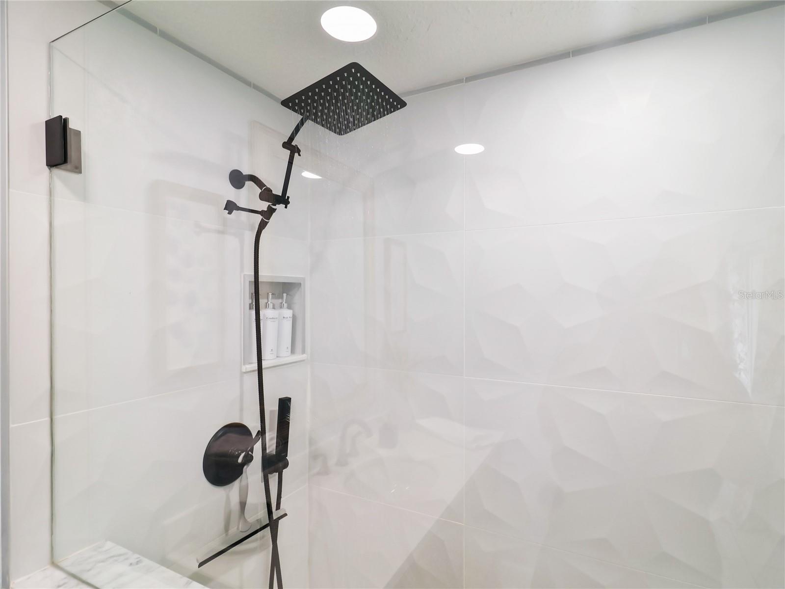 Image 22 of 55 For 5312 39th Avenue W