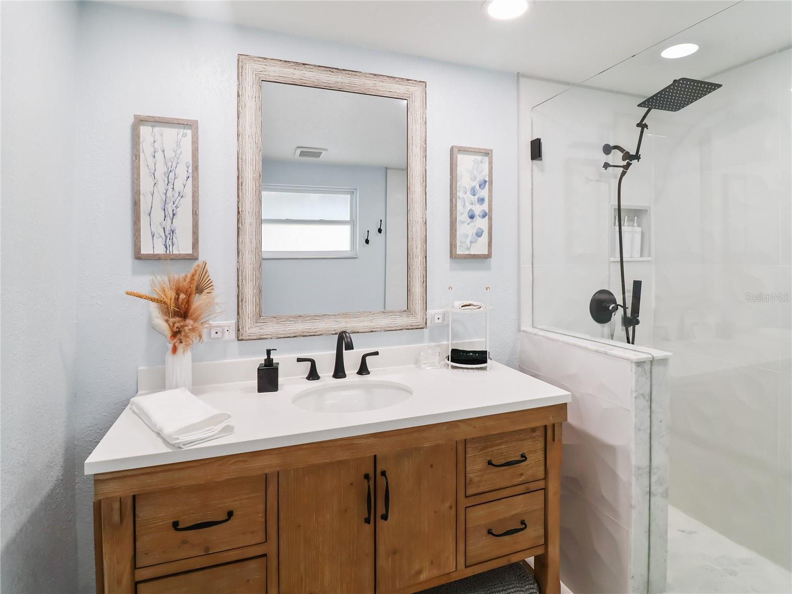 Image 23 of 55 For 5312 39th Avenue W