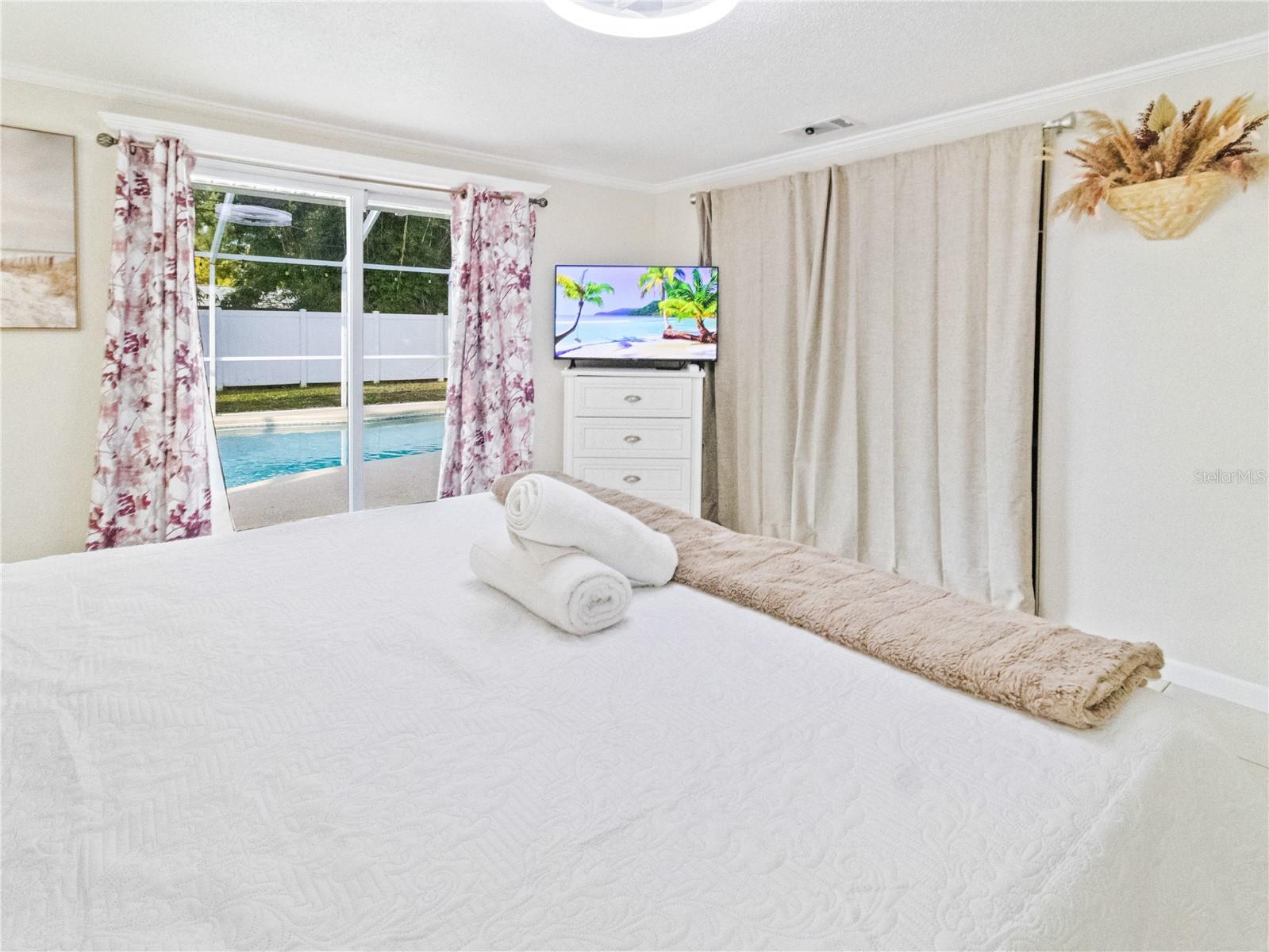 Image 9 of 55 For 5312 39th Avenue W