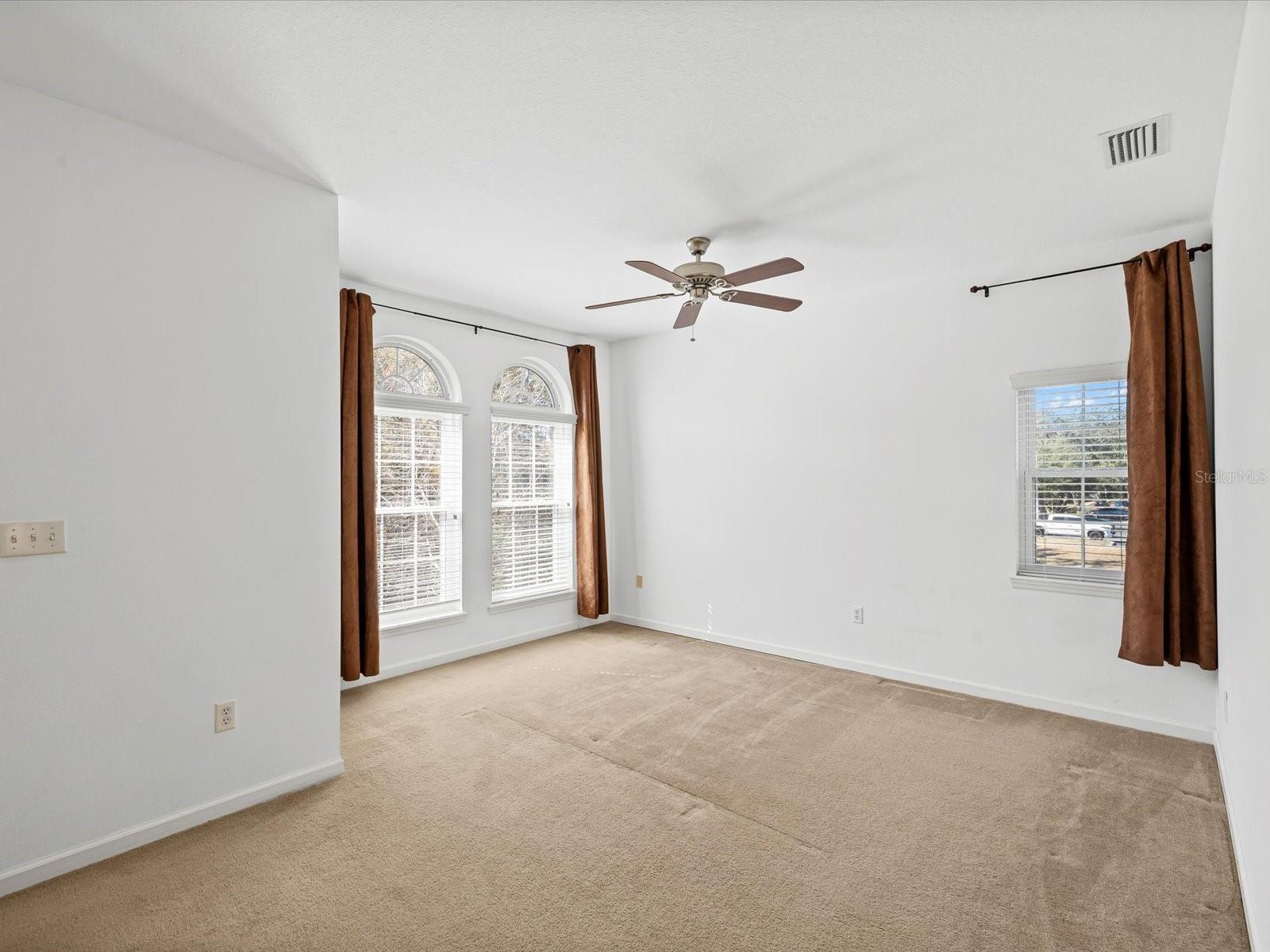 Image 18 of 33 For 321 Summer Clouds Place