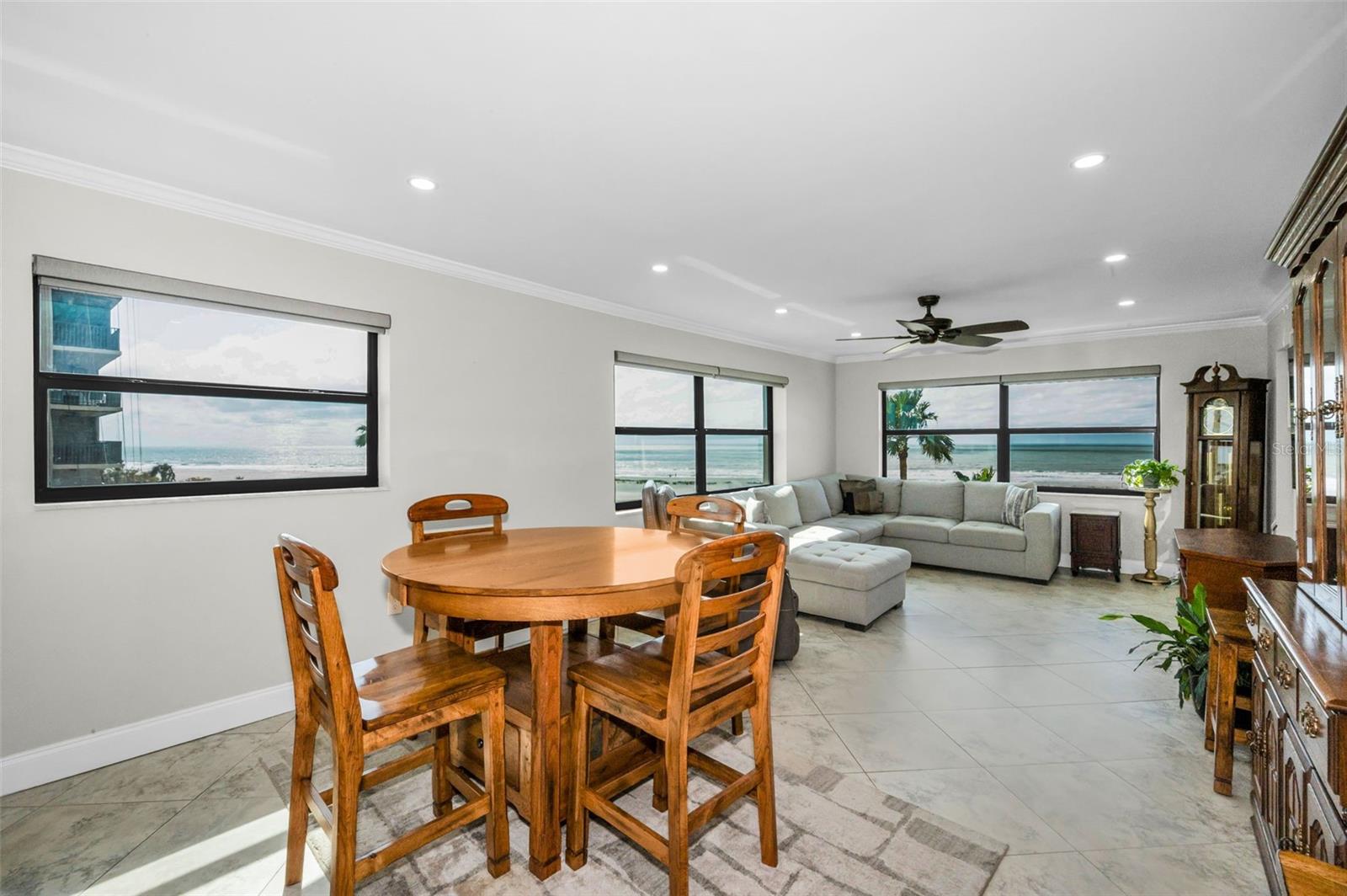 Image 20 of 73 For 1270 Gulf Boulevard 501