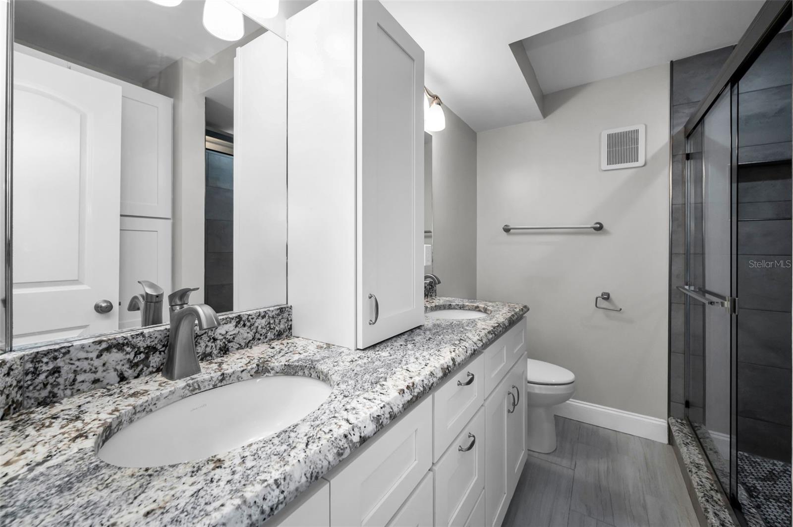 Image 34 of 73 For 1270 Gulf Boulevard 501