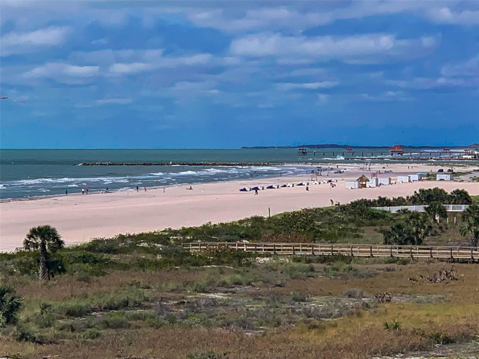 Image 49 of 73 For 1270 Gulf Boulevard 501