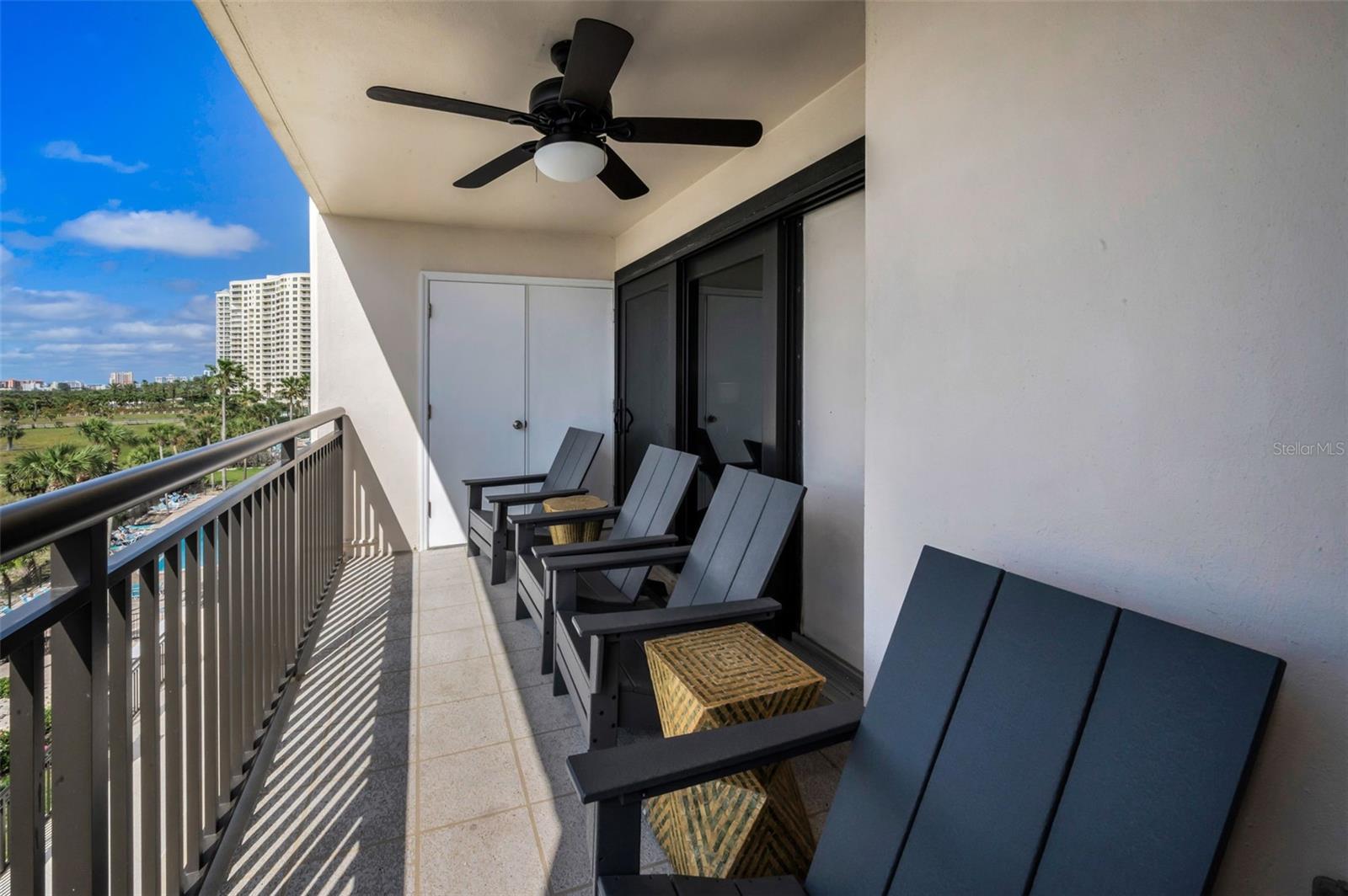 Image 52 of 73 For 1270 Gulf Boulevard 501