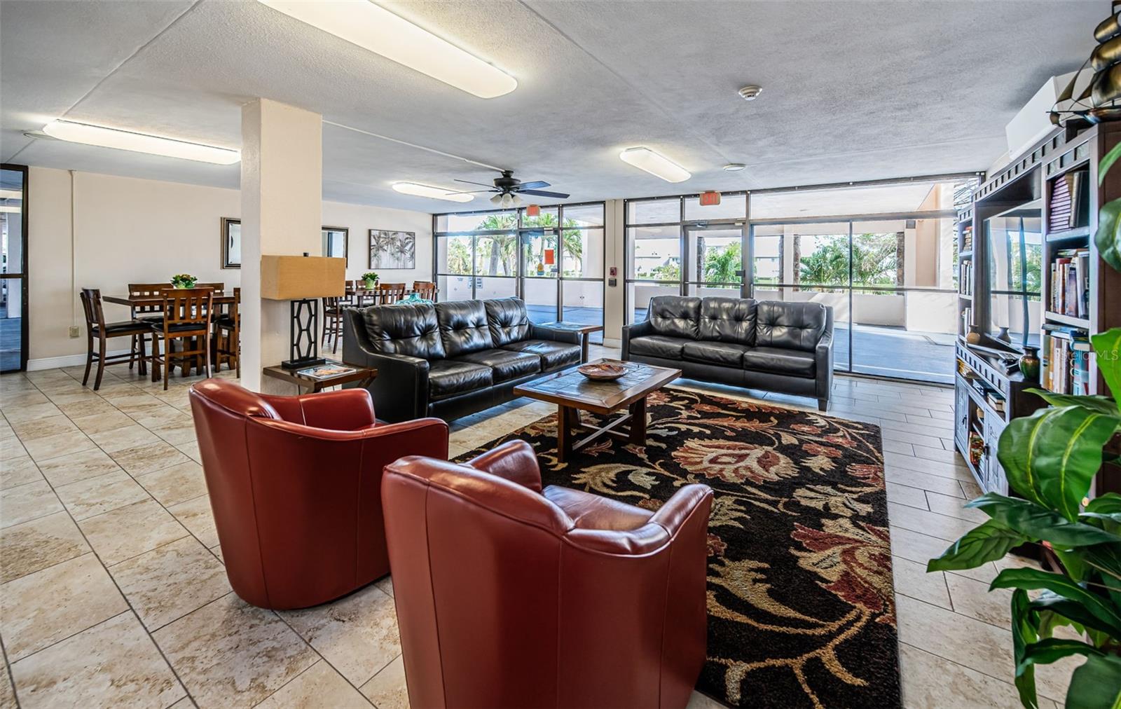 Image 71 of 73 For 1270 Gulf Boulevard 501