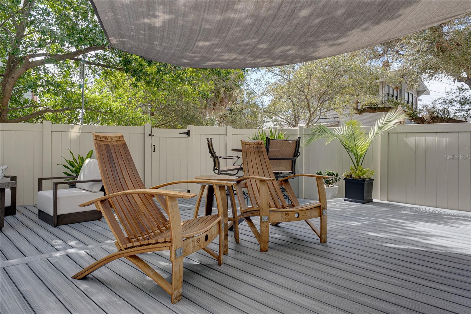 Image 53 of 96 For 3012 Barcelona Street 2