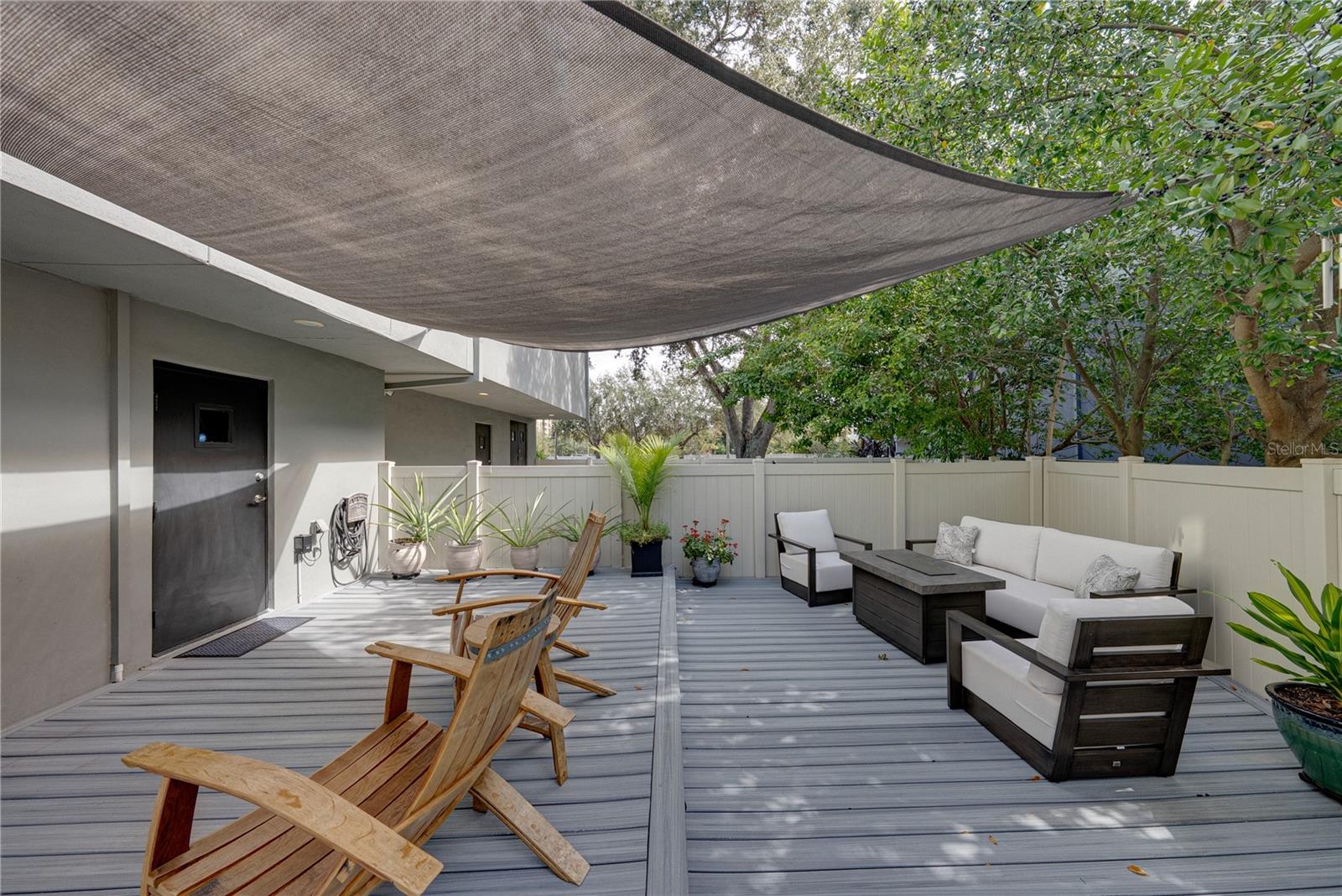 Image 57 of 96 For 3012 Barcelona Street 2