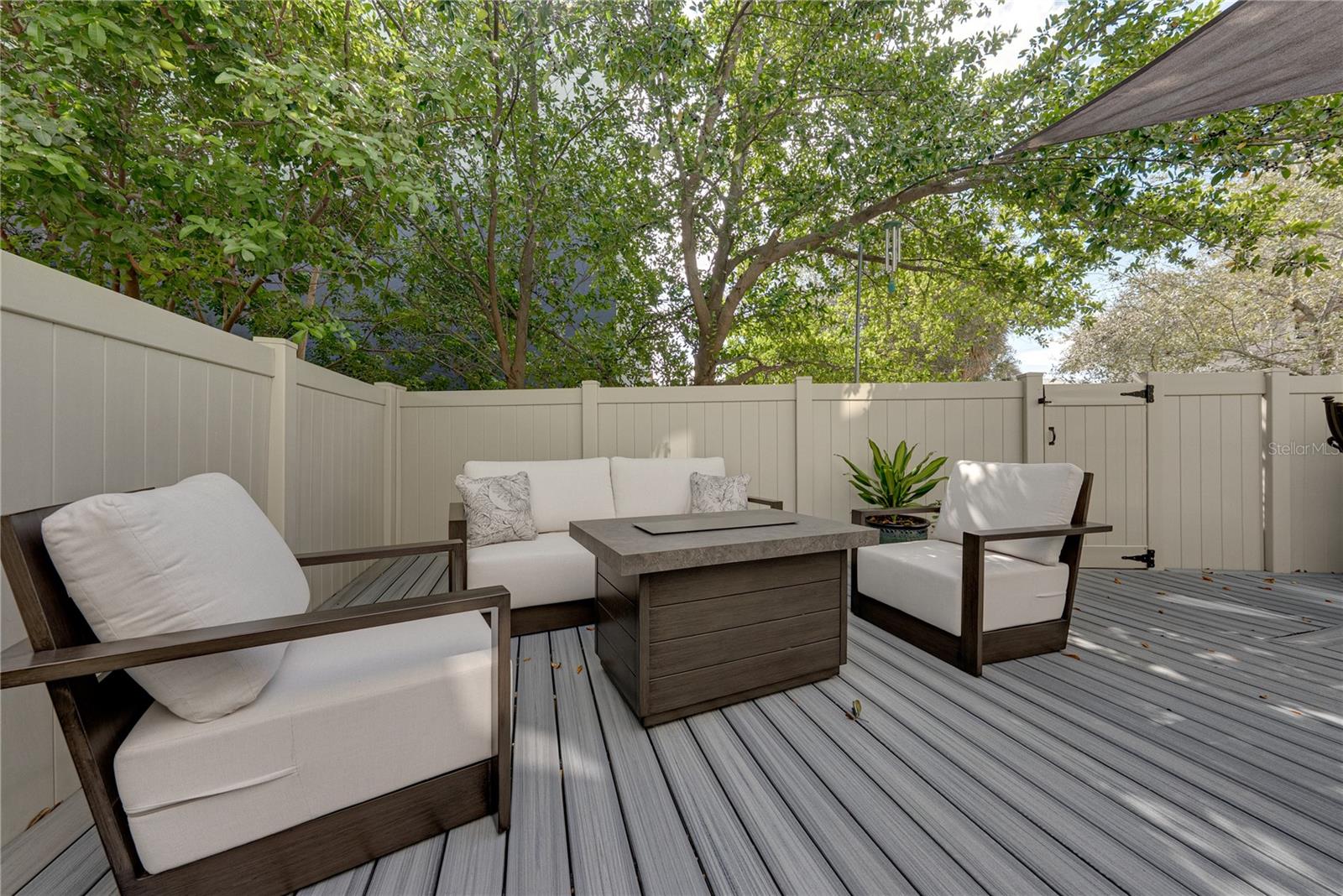 Image 61 of 96 For 3012 Barcelona Street 2