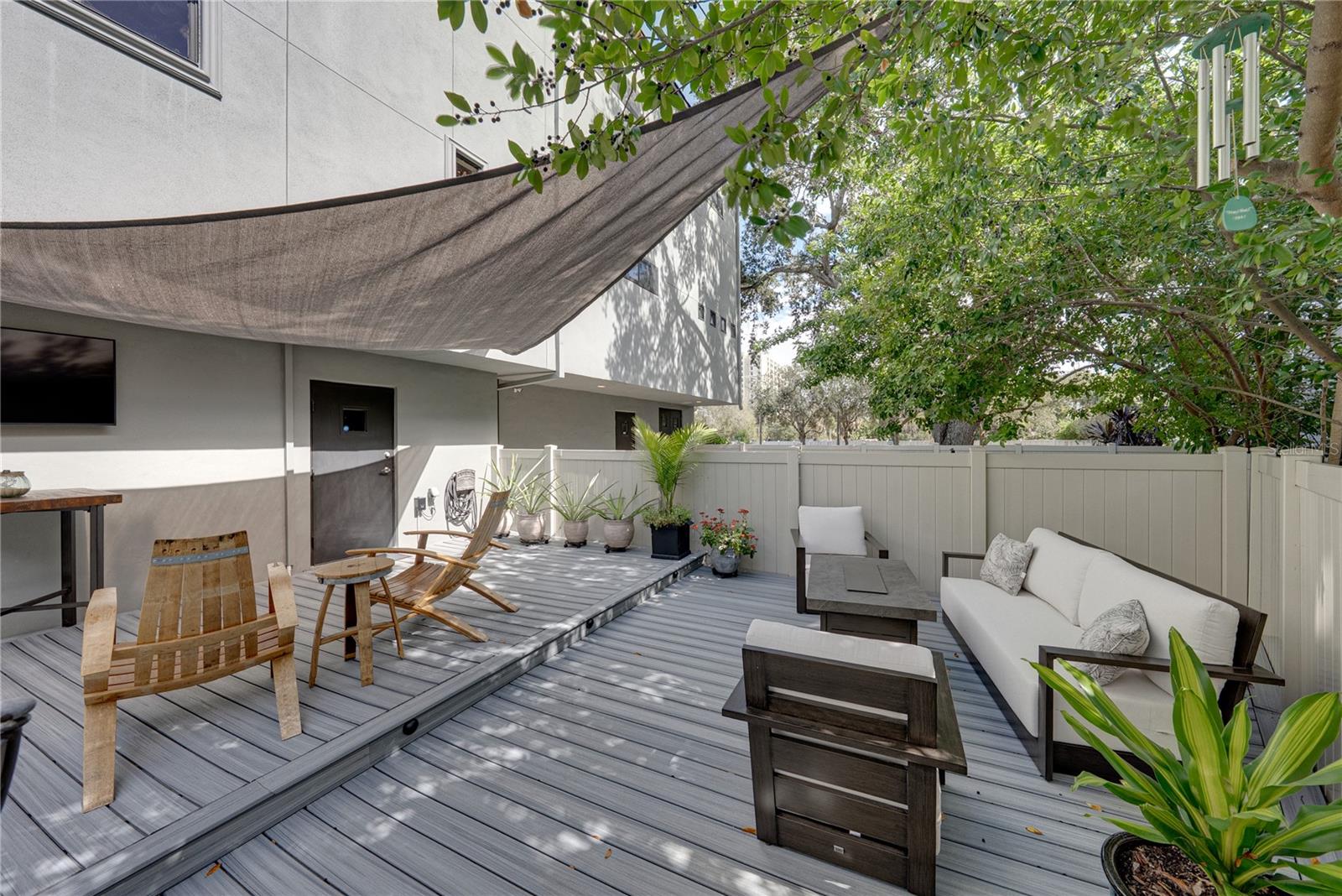 Image 65 of 96 For 3012 Barcelona Street 2