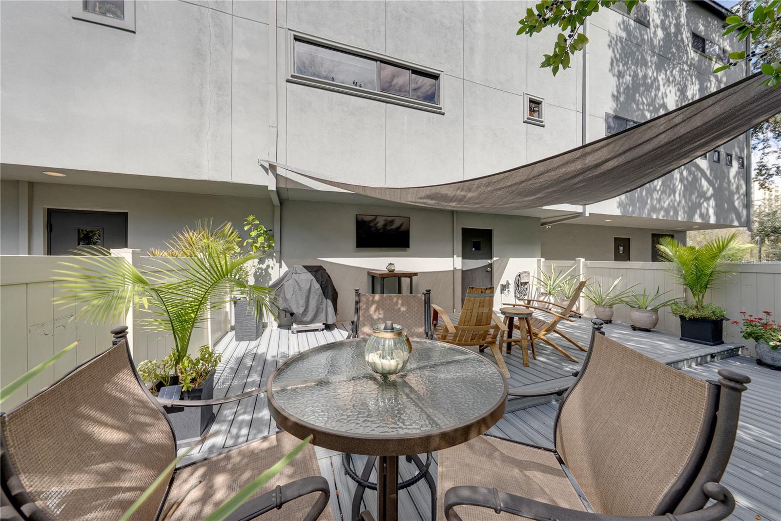 Image 66 of 96 For 3012 Barcelona Street 2