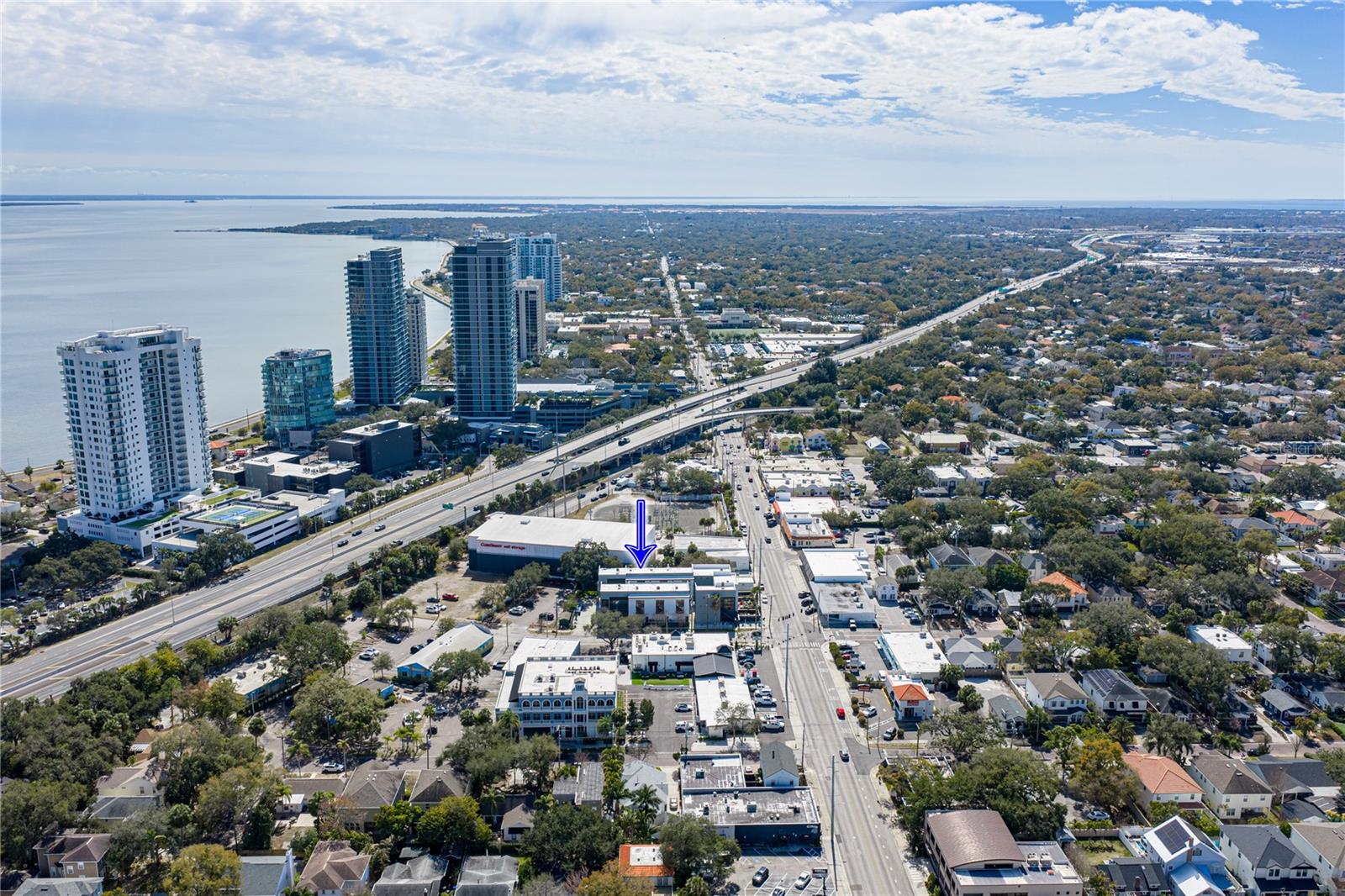 Image 69 of 96 For 3012 Barcelona Street 2