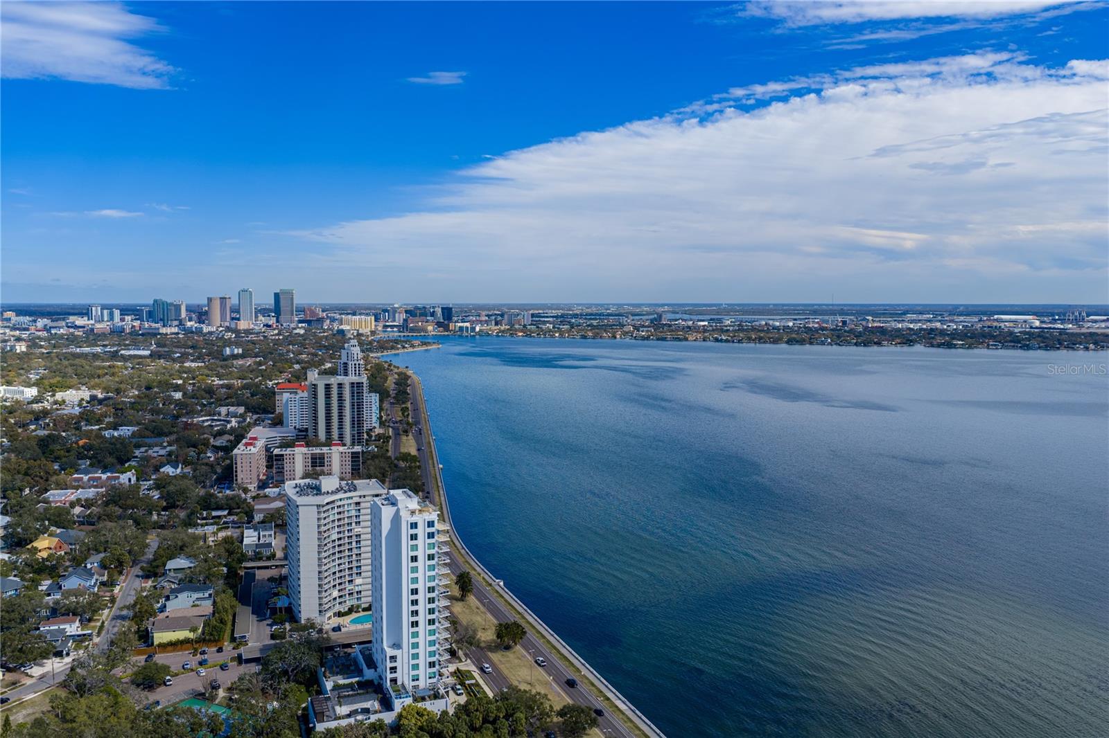 Image 75 of 96 For 3012 Barcelona Street 2