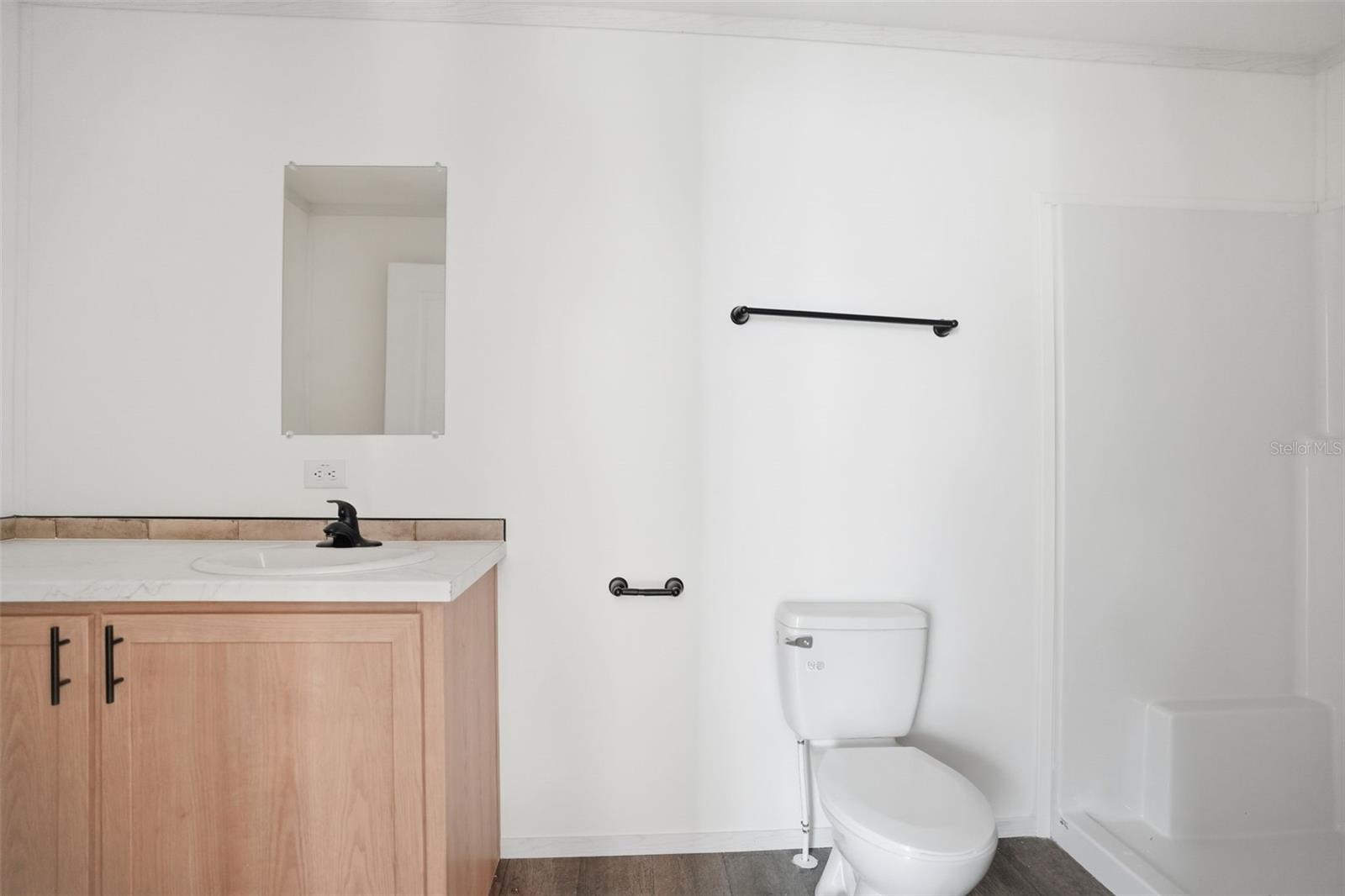 Image 25 of 33 For 25924 Whipperwill Street