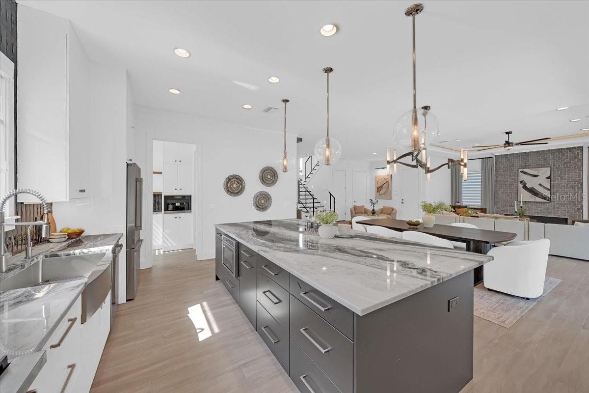 Image 20 of 84 For 419 Bayview Drive Ne