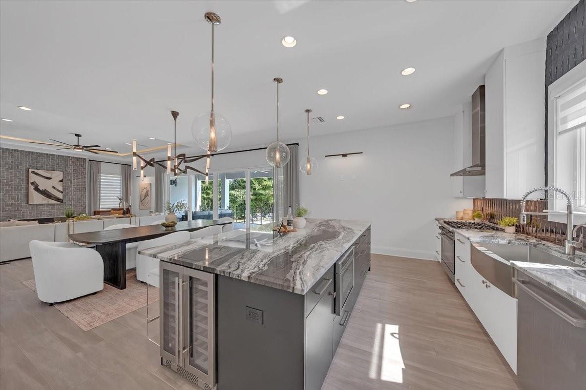 Image 22 of 84 For 419 Bayview Drive Ne