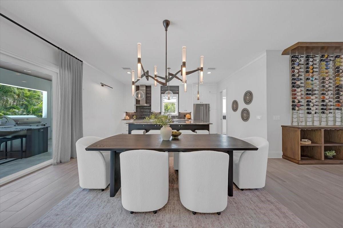 Image 24 of 84 For 419 Bayview Drive Ne