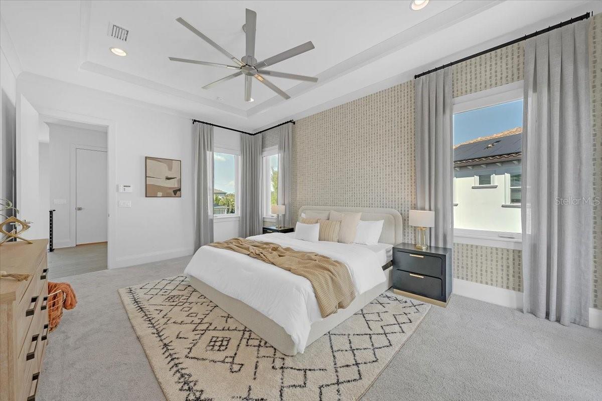 Image 28 of 84 For 419 Bayview Drive Ne