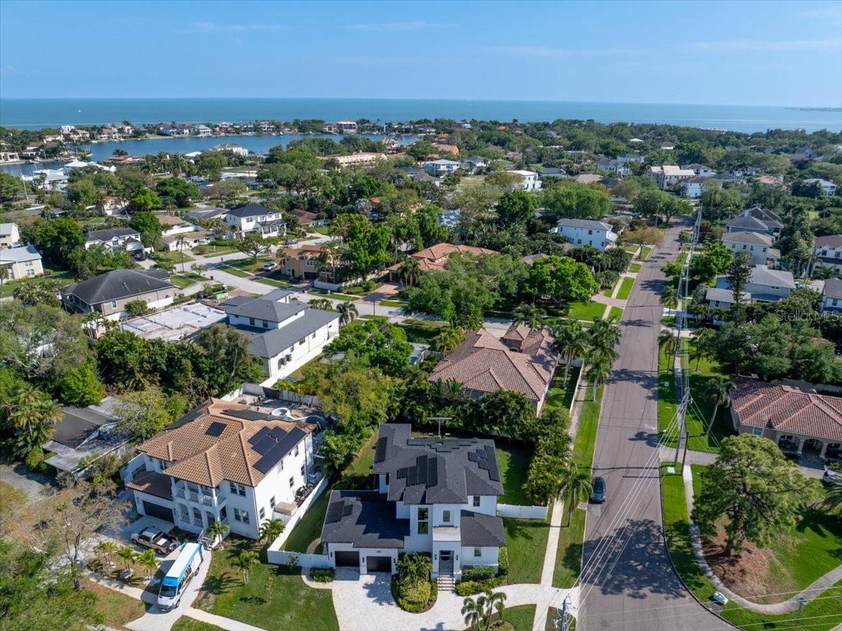 Image 83 of 84 For 419 Bayview Drive Ne