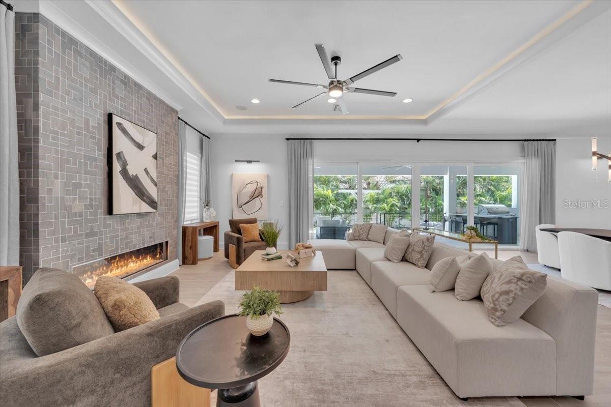 Image 9 of 84 For 419 Bayview Drive Ne