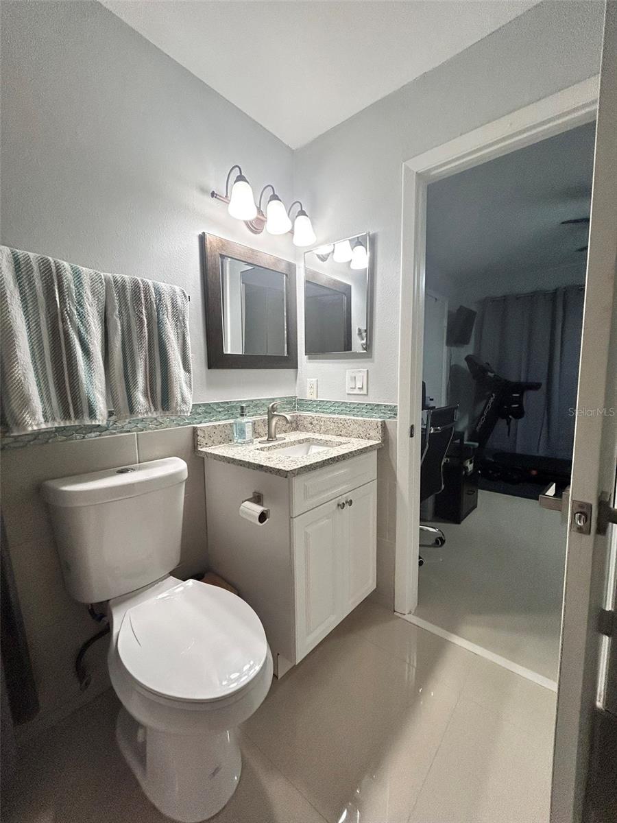 Image 16 of 29 For 8766 Mallard Reserve Drive 101