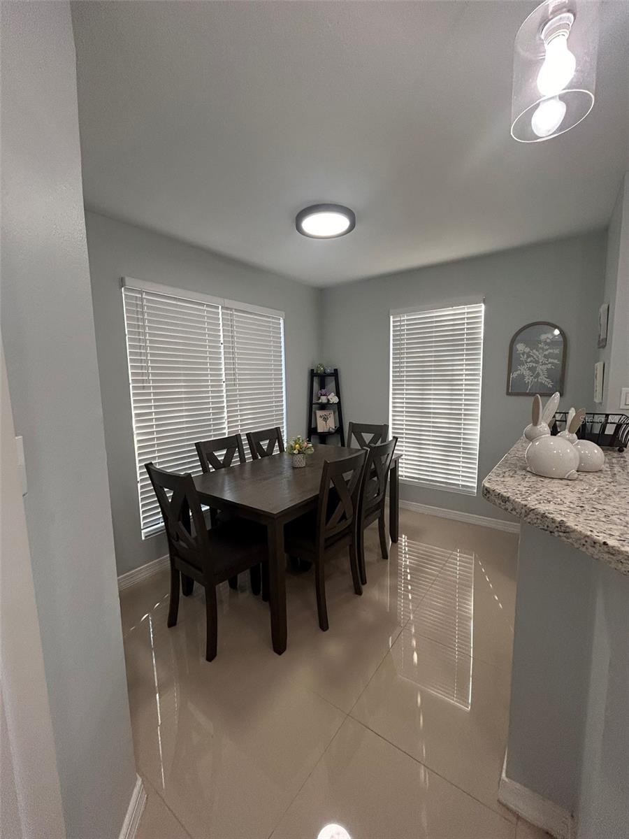 Image 8 of 29 For 8766 Mallard Reserve Drive 101