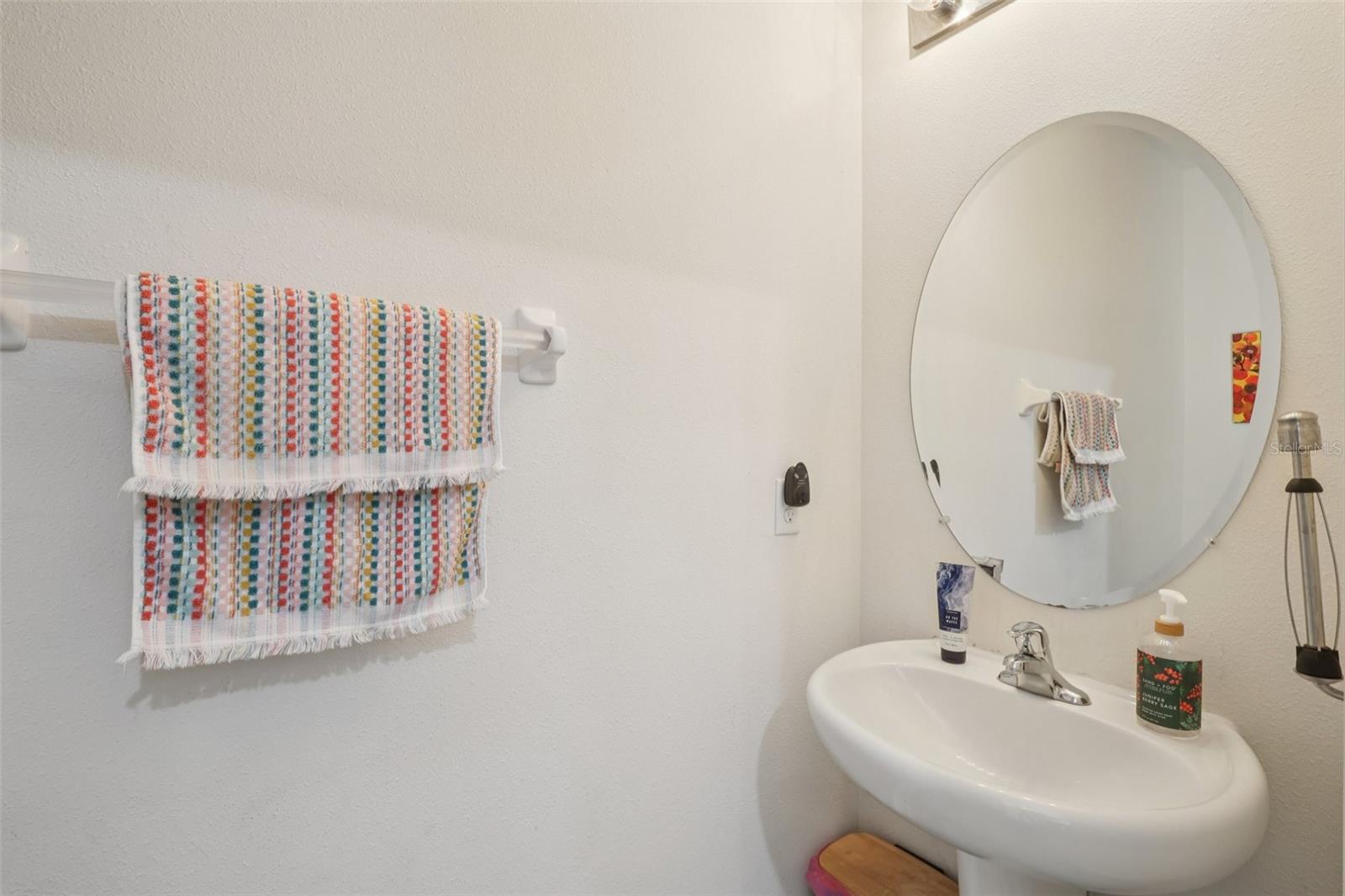 Image 14 of 38 For 11168 Leland Groves Drive