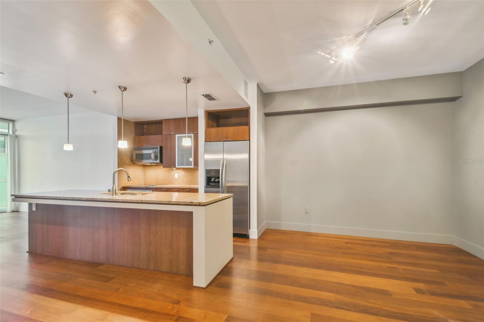 Image 13 of 50 For 111 12th Street 1717