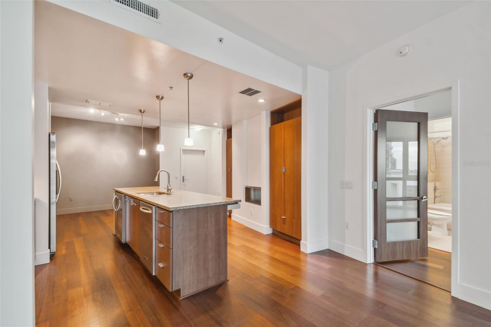 Image 14 of 50 For 111 12th Street 1717