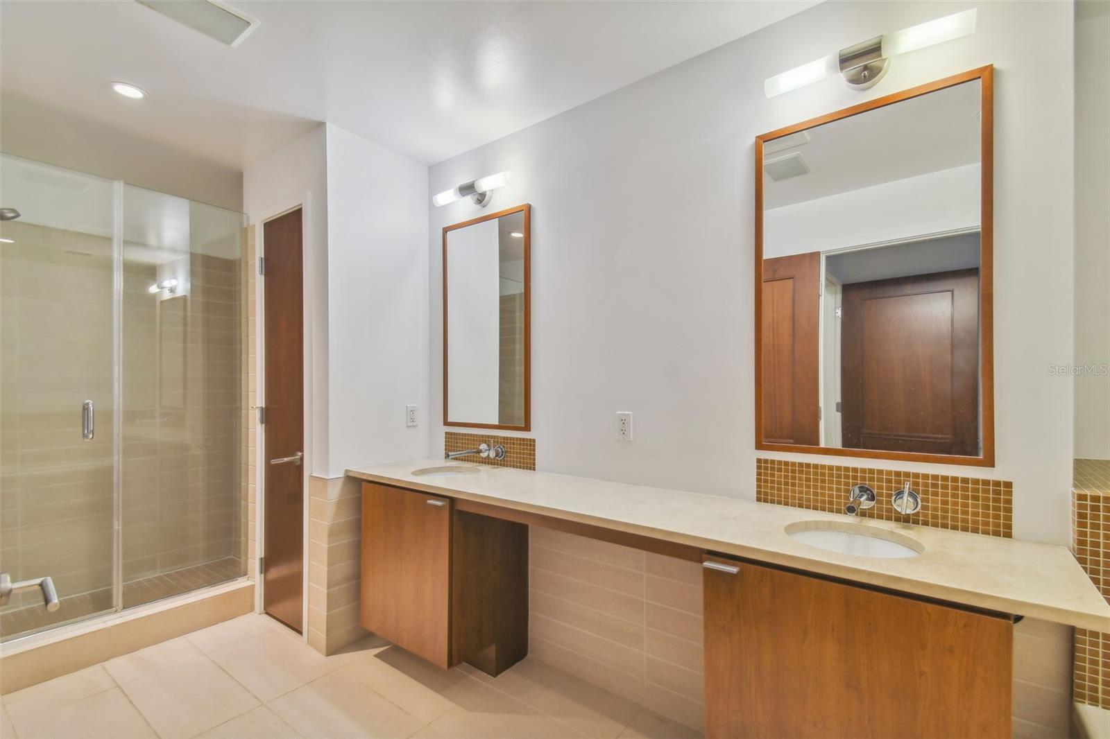 Image 28 of 50 For 111 12th Street 1717