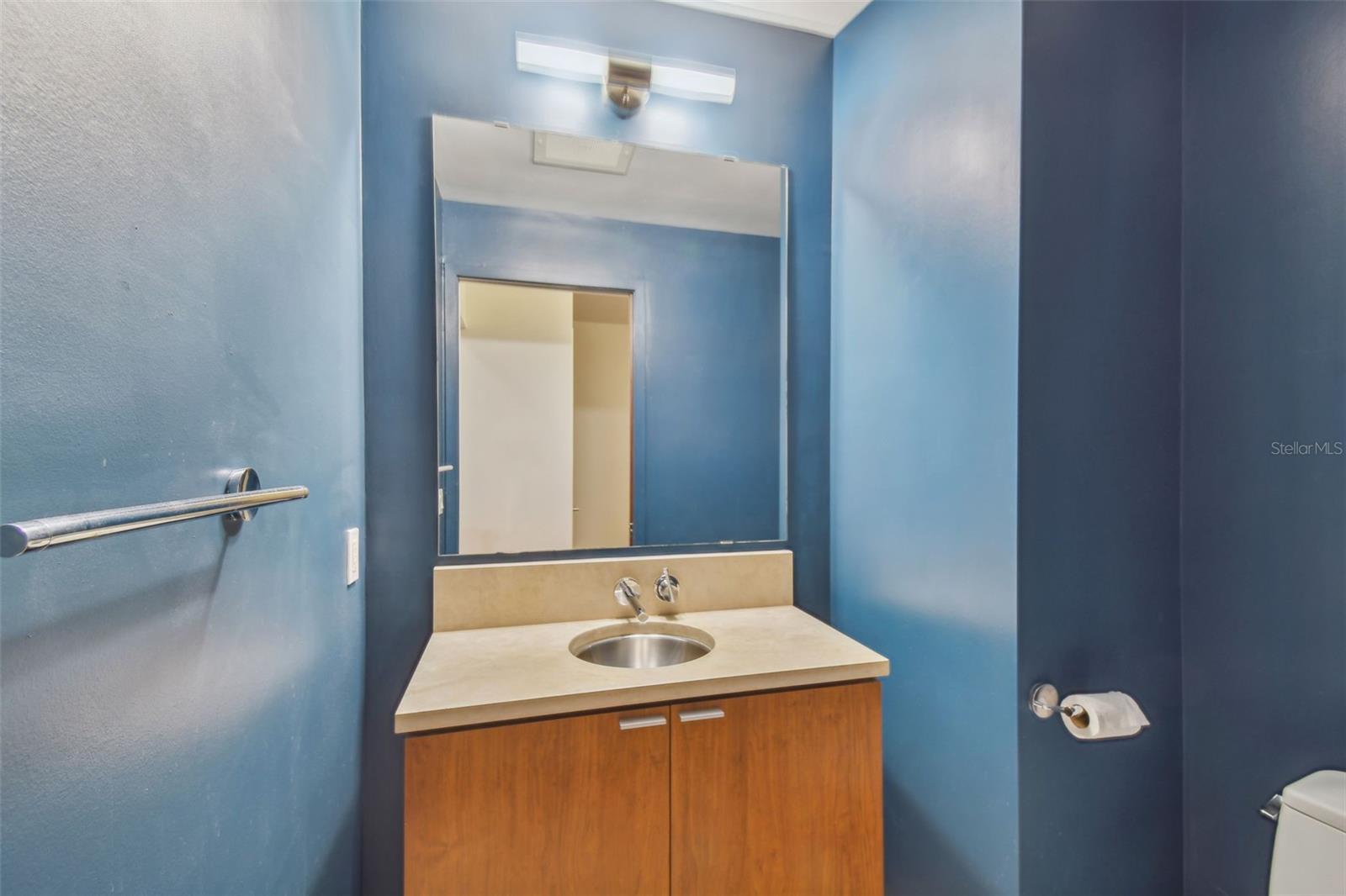 Image 32 of 50 For 111 12th Street 1717