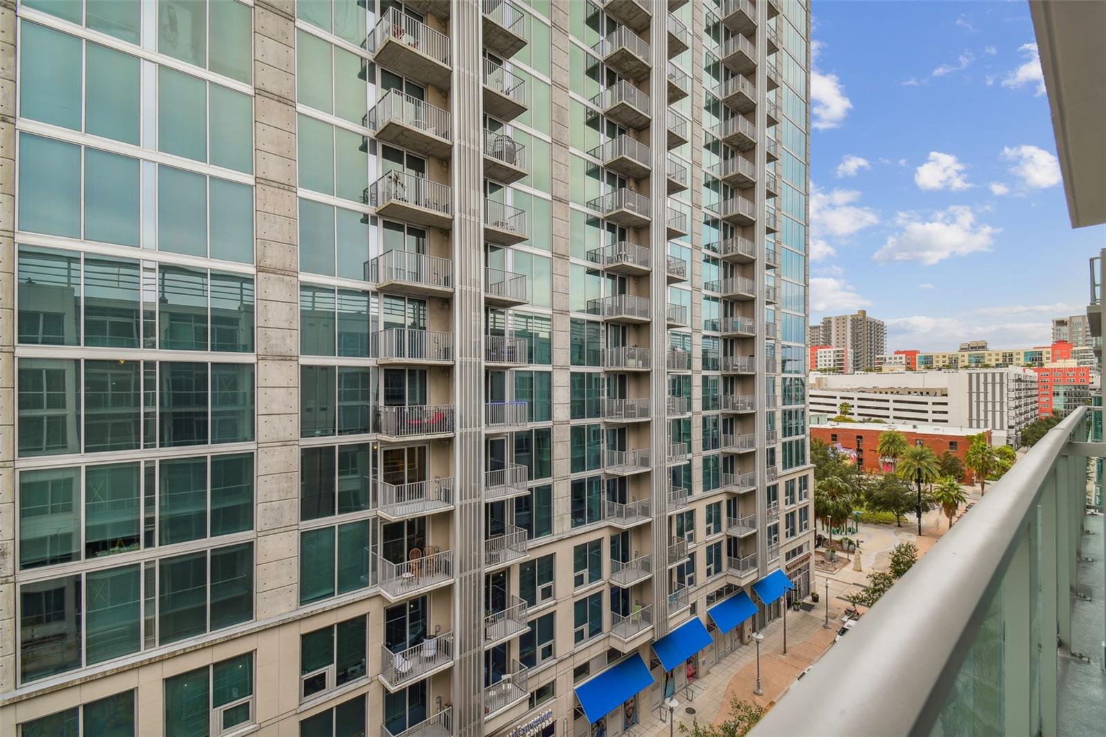 Image 42 of 50 For 111 12th Street 1717