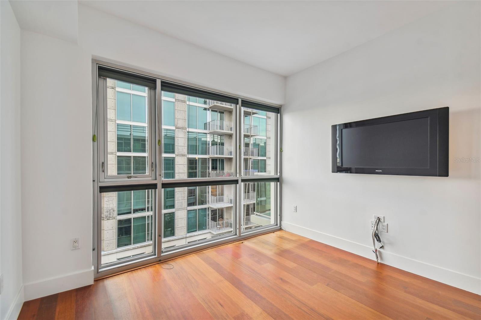 Image 46 of 50 For 111 12th Street 1717