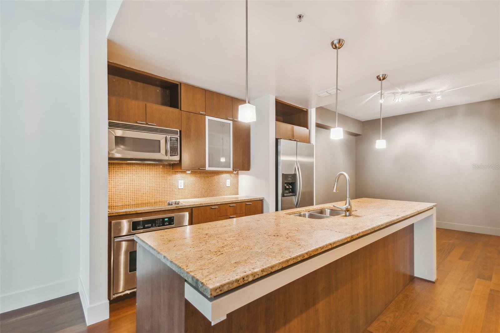 Image 8 of 50 For 111 12th Street 1717