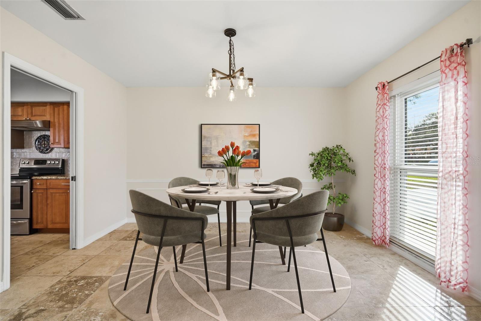 Image 23 of 90 For 606 Sylvan Drive