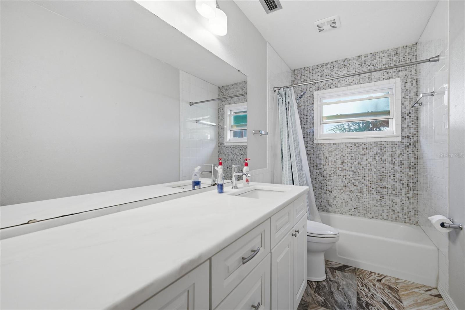 Image 30 of 90 For 606 Sylvan Drive