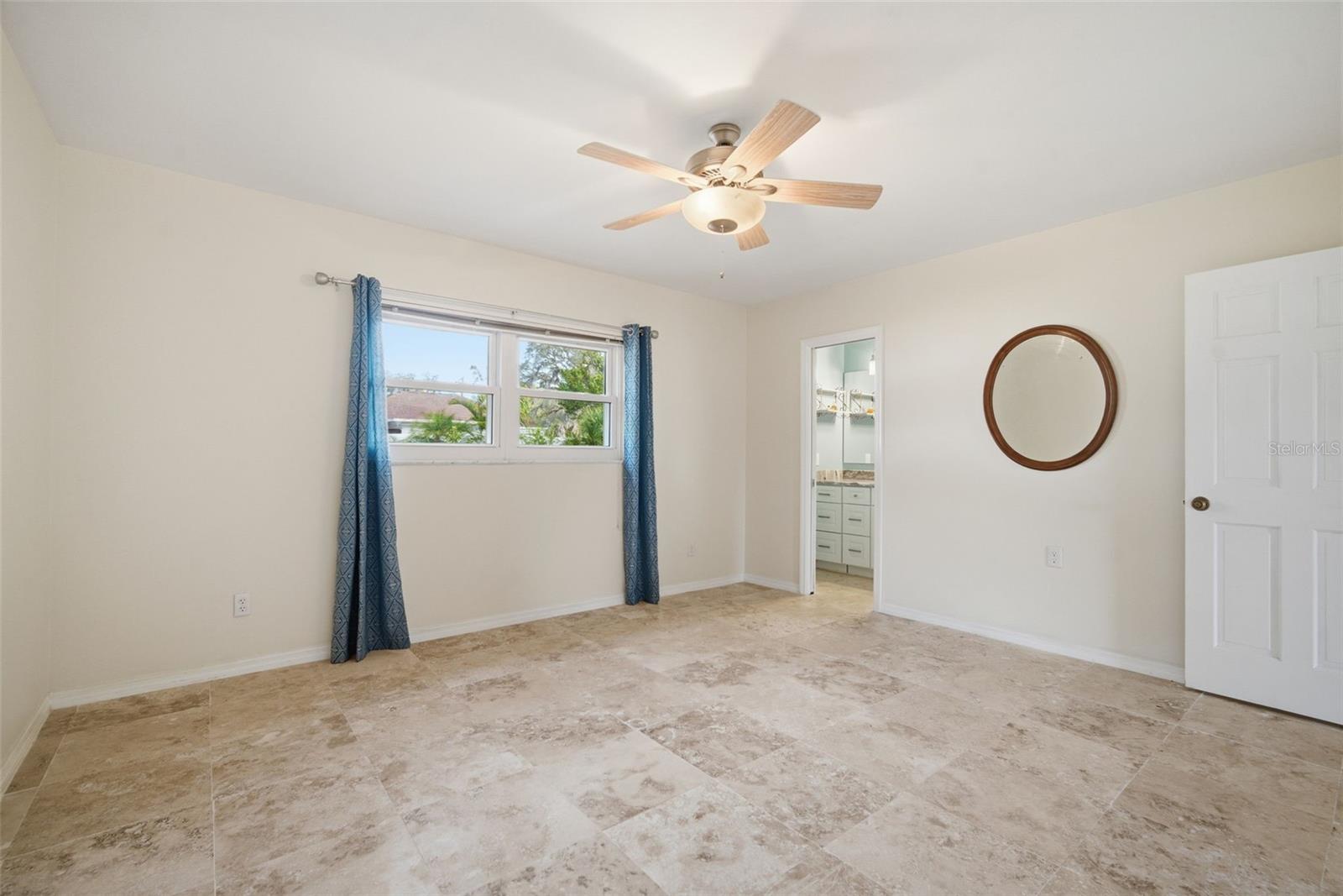 Image 37 of 90 For 606 Sylvan Drive